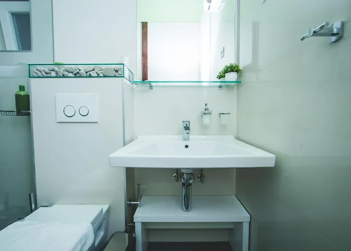 Gasthuis Luxury And Silente Bacvice 4*