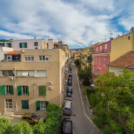 招待所 塞林特巴维斯奢华客房及公寓旅馆