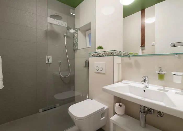 塞林特巴维斯奢华客房及公寓旅馆 招待所 斯普利特